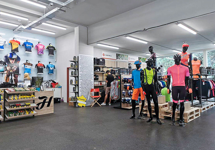 Najväčšia predajňa s cyklooblečením na Slovensku