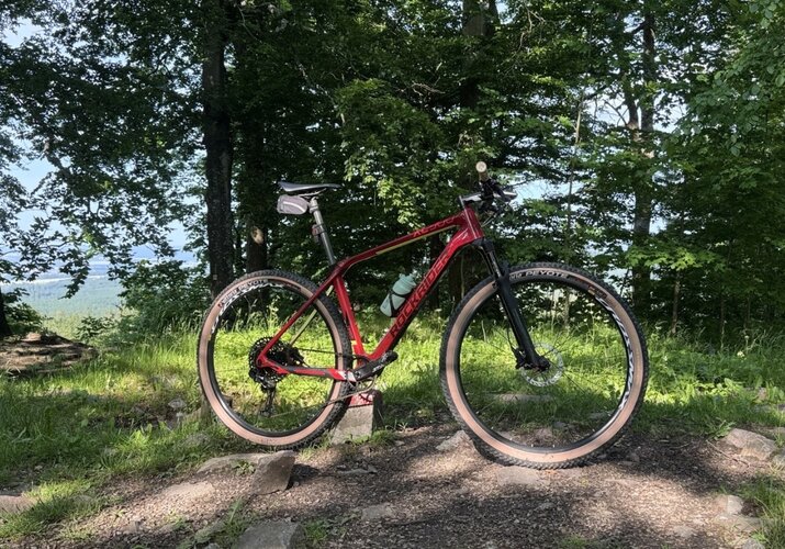 Na bicykel s príbehom – južné Brdy