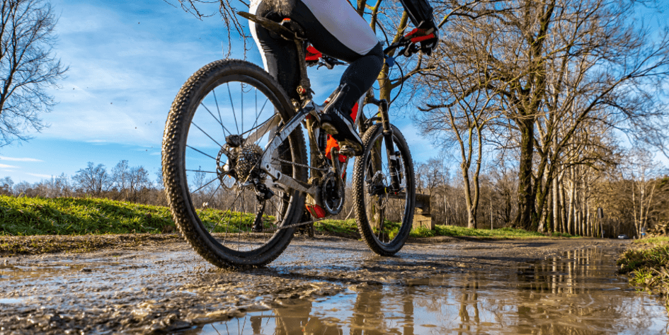 MTB a jeseň: Ako sa obliecť na horský bicykel?>