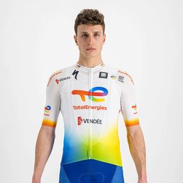 TOTAL ENERGIES 2022