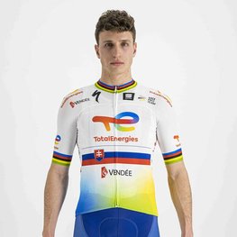 TOTAL ENERGIES 2022