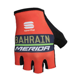 SPORTFUL Cyklistické rukavice krátkoprsté - BAHRAIN MERIDA 2018 - červená/čierna/modrá