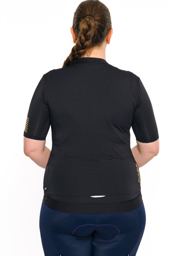 VICTORIOUS GOLD LADY