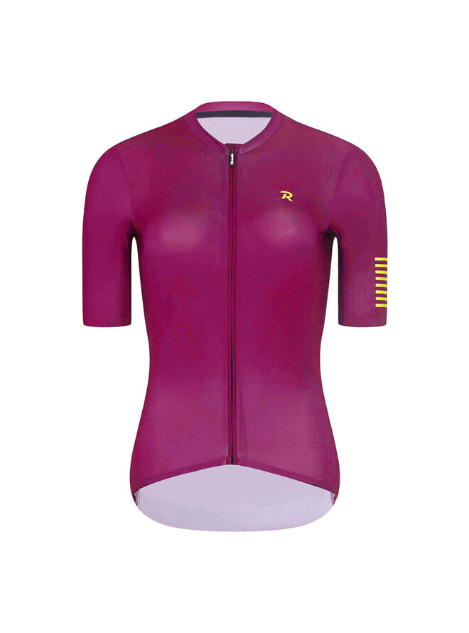 VICTORIOUS GOLD LADY