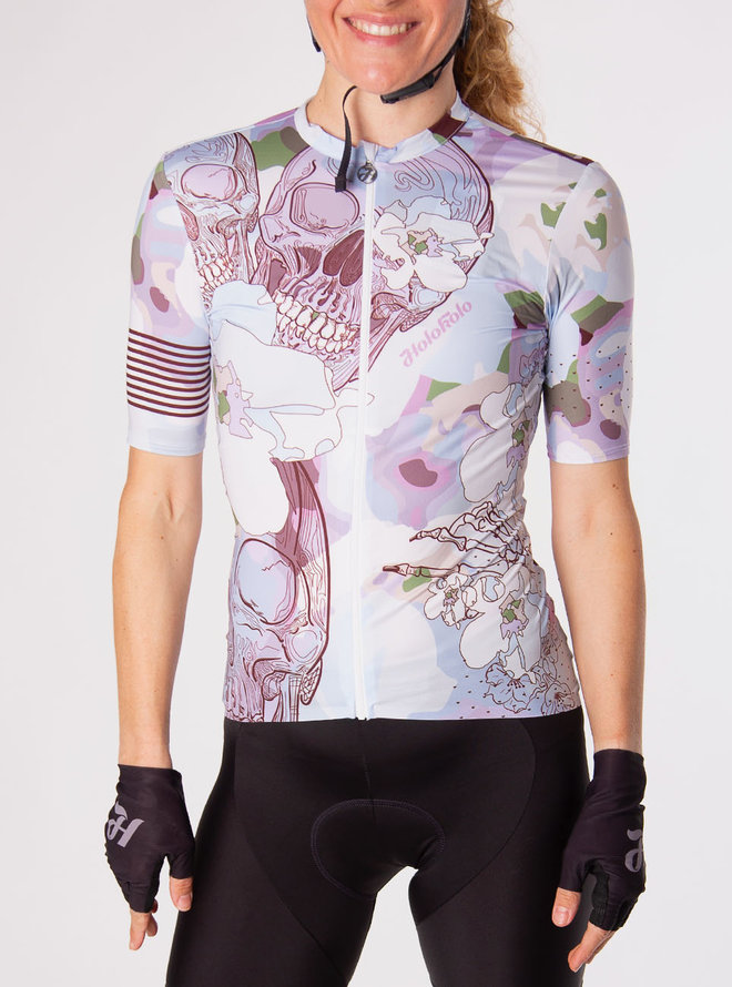 CONFIDENT ELITE LADY