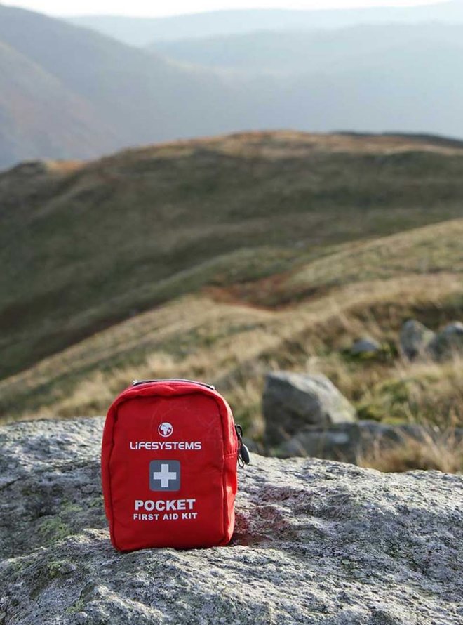 POCKET FIRST AID KIT