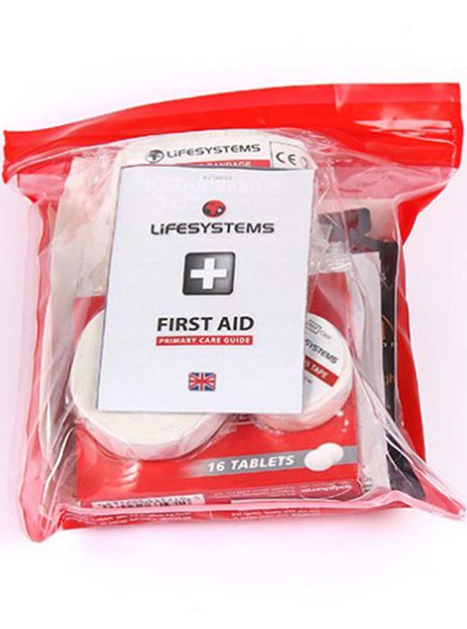 LIGHT & DRY MICRO FIRST AID KIT